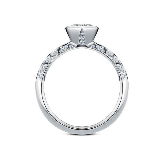 Modern engagement rings – Trends, Myths and What Really Matters