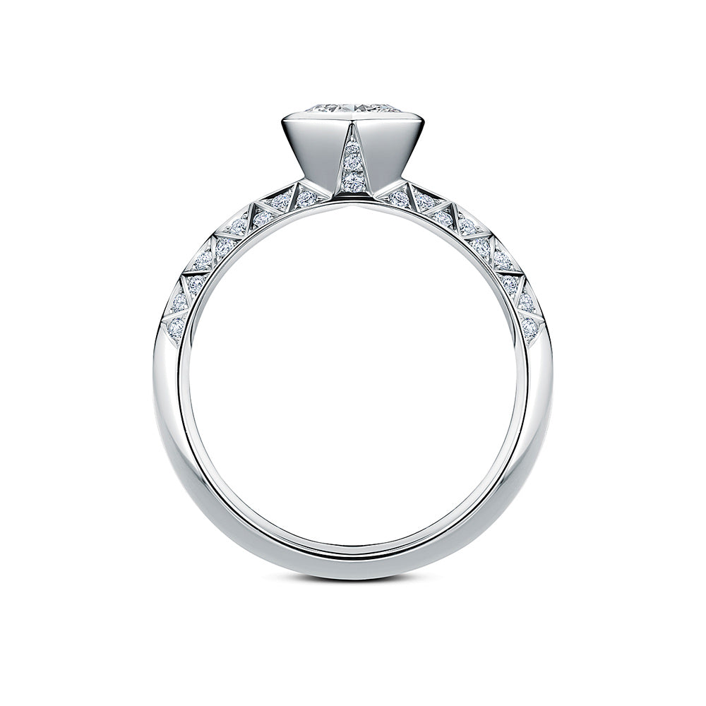 Modern engagement rings – Trends, Myths and What Really Matters