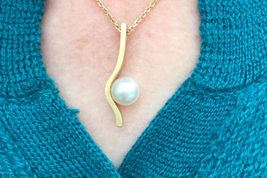 Bespoke fine jewellery by Andrew Geoghegan for Martin and Maggie, showcasing high-quality craftsmanship