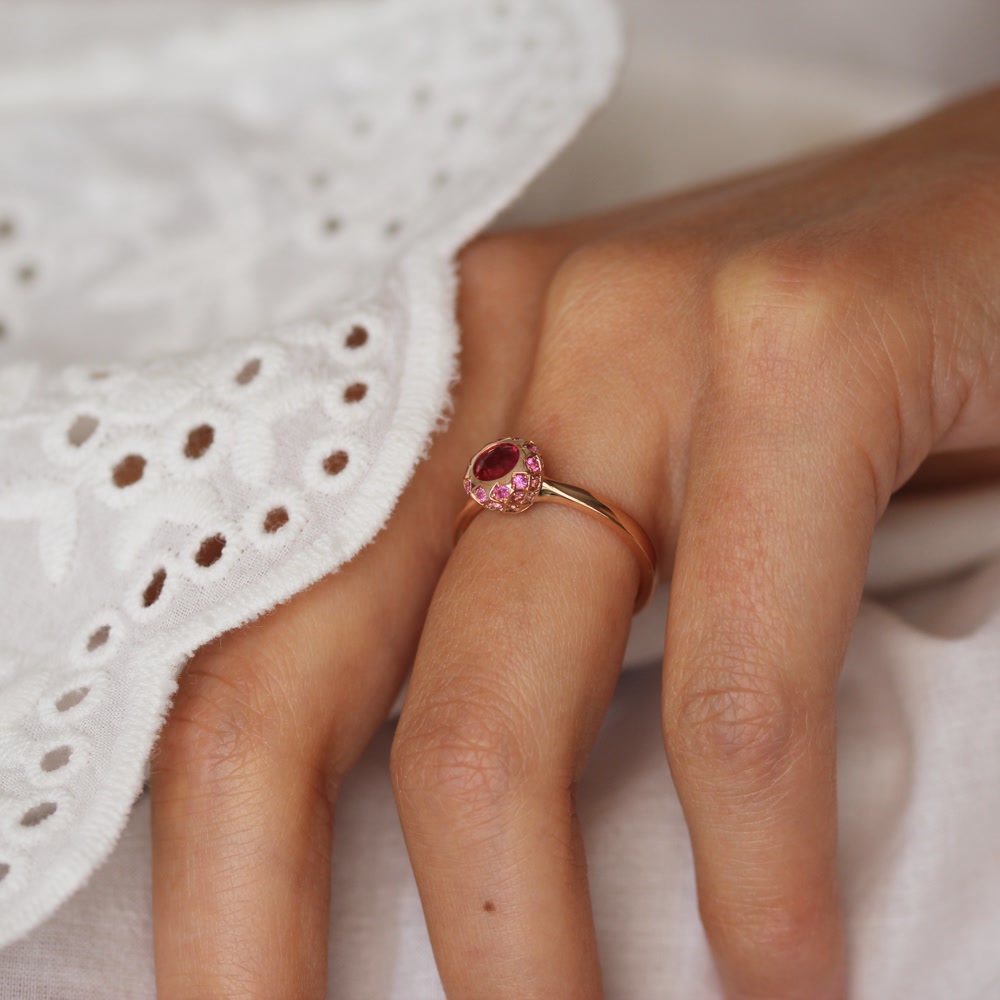 <b>Gemstone Engagement Rings</b> Hover